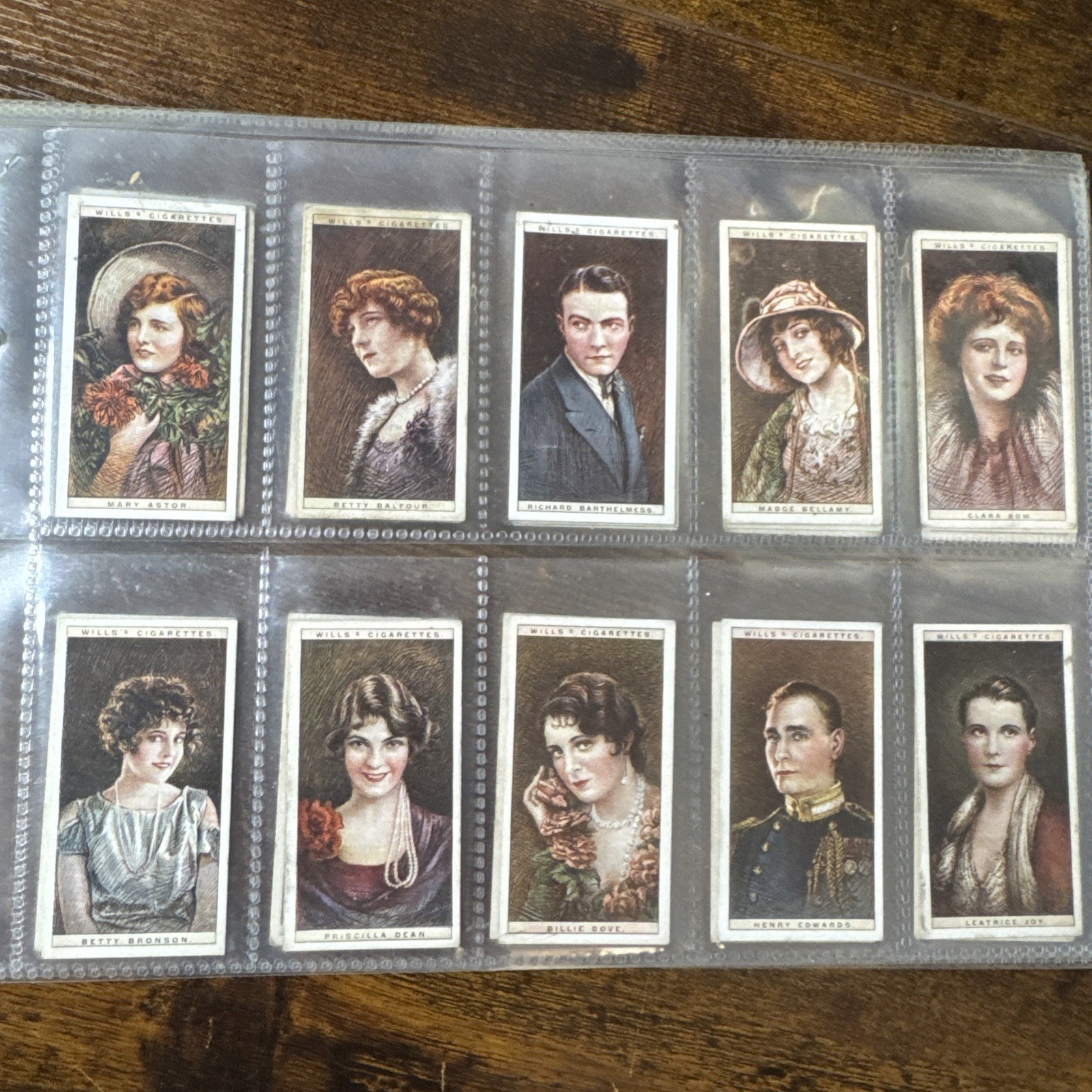 1928 W.D. & H.O. WILLS CINEMA STARS 2ND SERIES 25 Card Full Set Sleeved