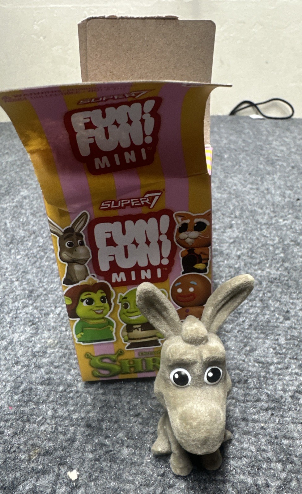 super 7 fun fun mini shrek Donkey (Flocked) 1/96 Open Box