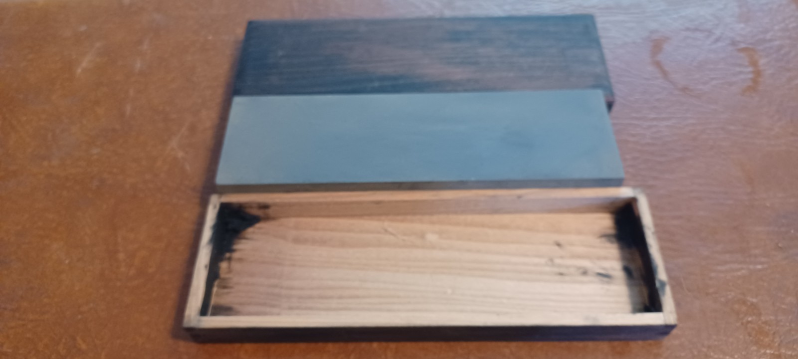 Vintage  Wooden Box Oilstone  Norton  Double Sided (D15)