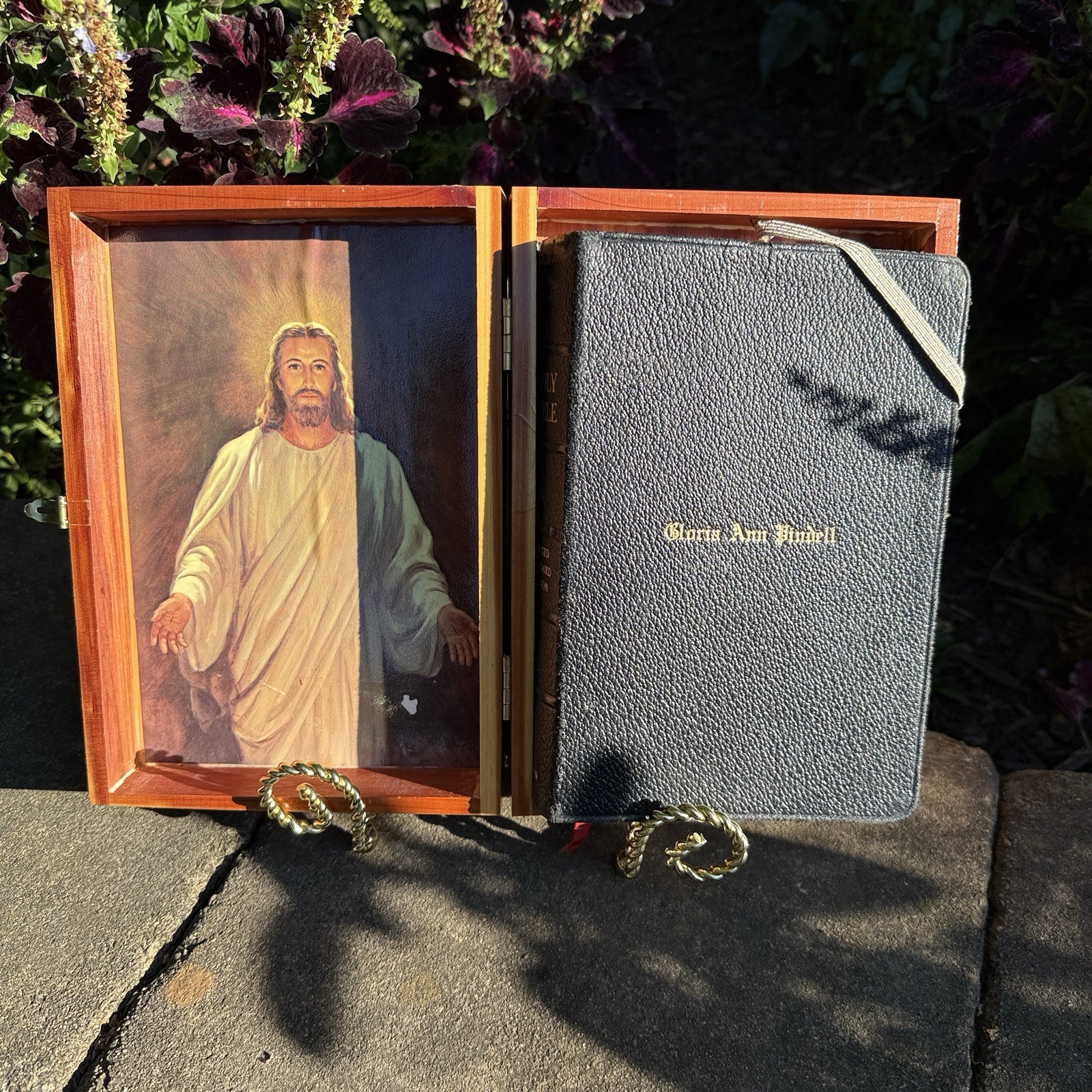 Vintage 1953 RSV Holy Bible in Handcrafted Cedar Box - Thomas Nelson & Sons