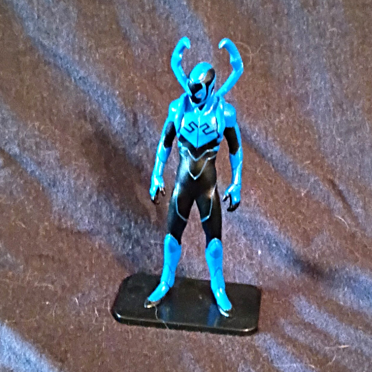 Eaglemoss Blue Beetle DC Super Hero Collection 1:24 Plastic Figure w/ Stand