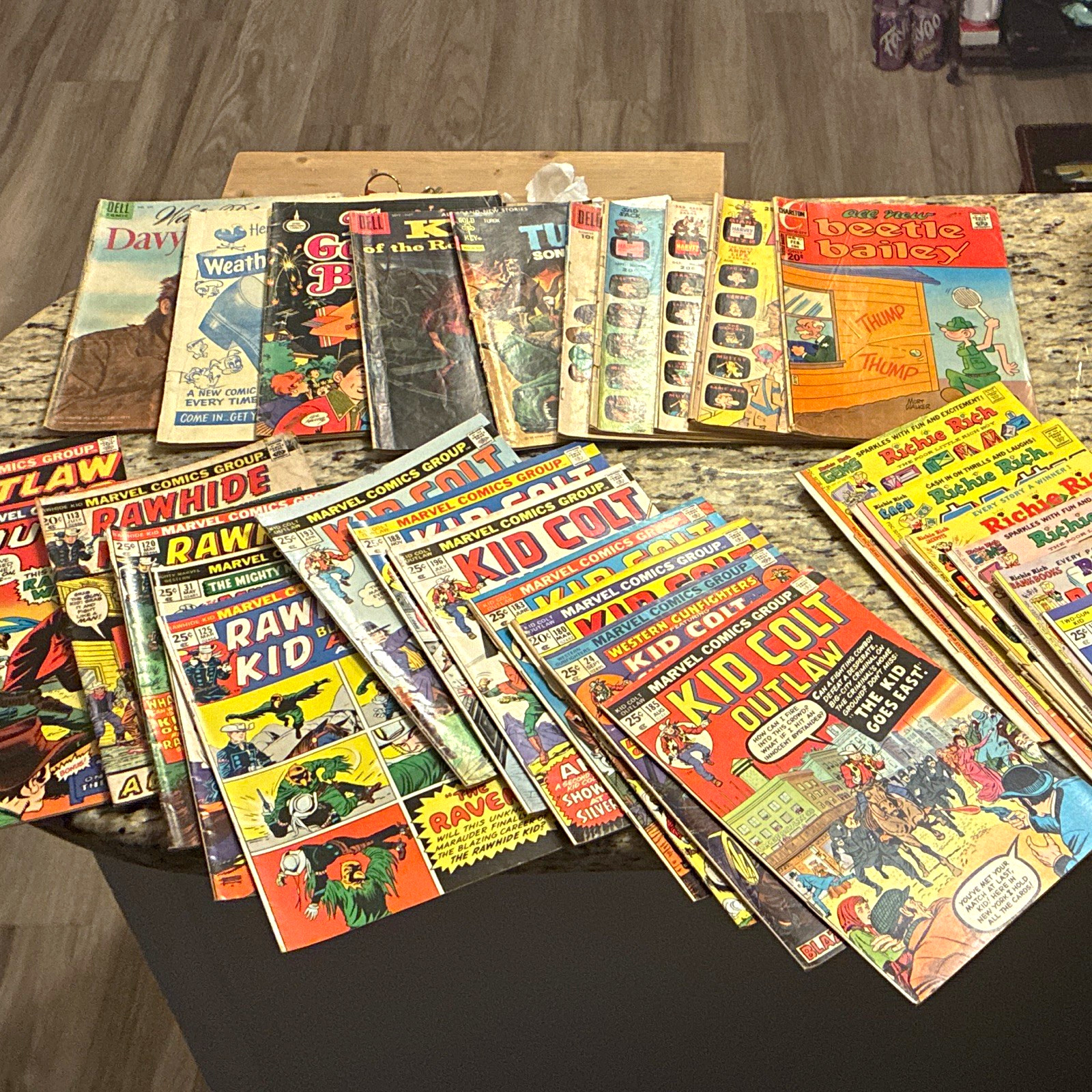 Marvel Comic Book Lot Kid Colt Outlaw Rawhide Kid Richie Rich Turok Sad Sack