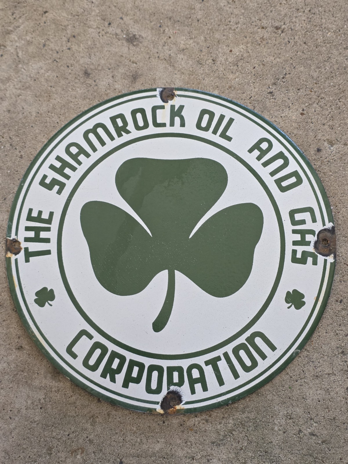 VINTAGE SHAMROCK PORCELAIN SIGN SERVICE GAS STATION IRISH LUCKY CLOVER 12\