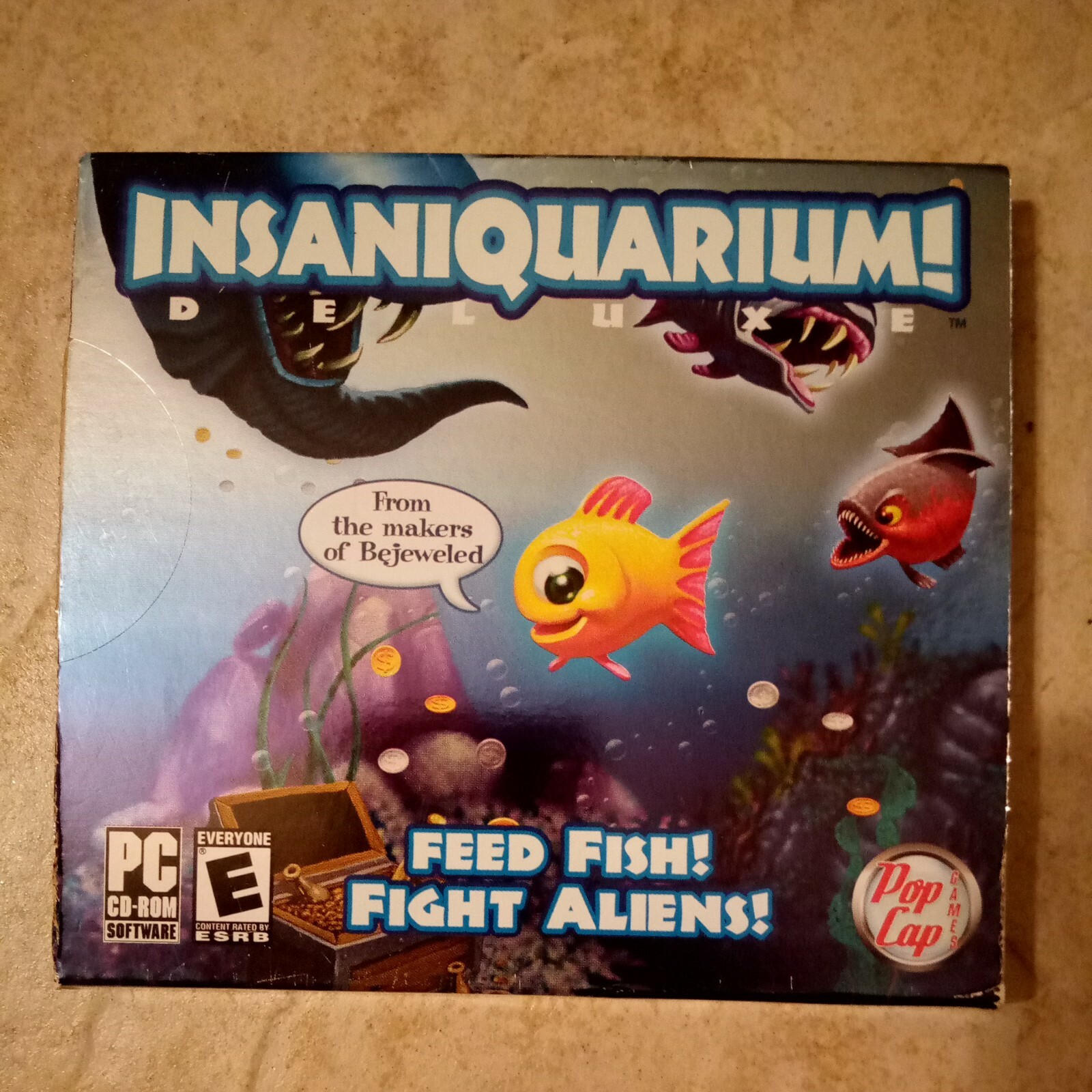 Insaniquarium DELUXE Feed Fish Fight Aliens PC CD-ROM Game Windows 98/ME/XP