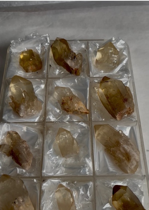 Beautiful Kundalini Citrine Crystal Lot – 12 Pieces