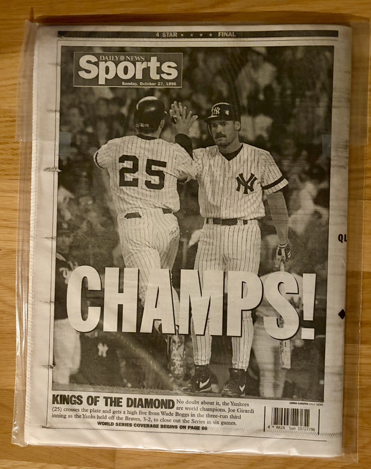 1996 NY YANKEES WORLD SERIES CHAMPIONSHIP - NY Daily News Oct 27 edition