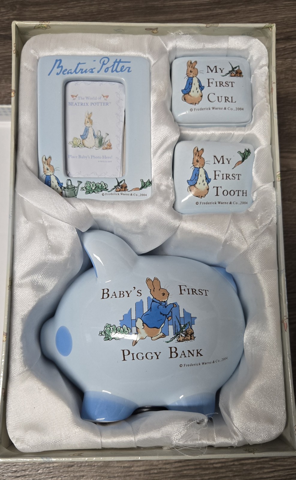 Rare VTG The World Of Beatrix Potter Peter Rabbit Blue Ceramic Keepsake Set Bank