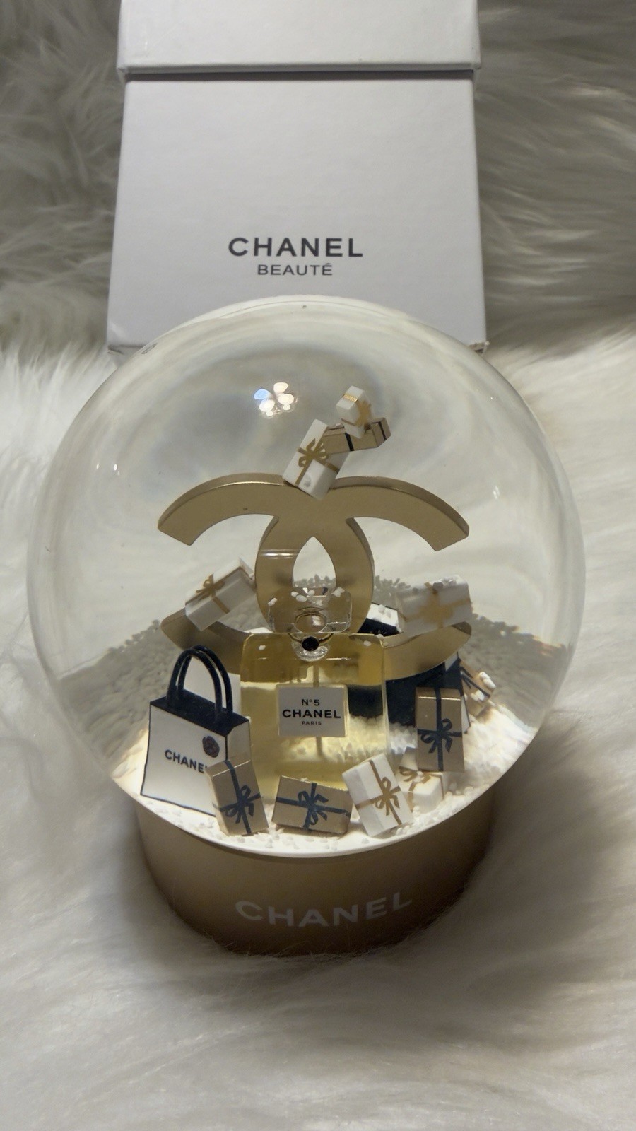 Chanel Beauté N5 Snow Globe Limited Edition Rare VIP Gift GWP 2023 Collectible