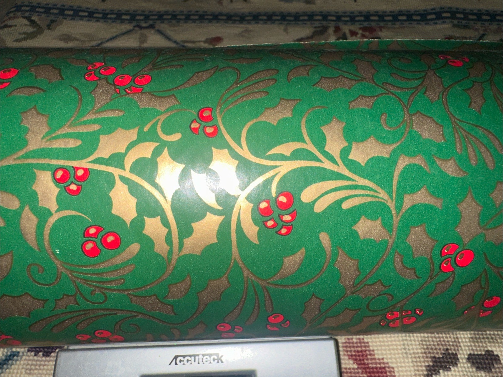 Vtg Gift Wrap Paper Department Store Huge Roll Christmas Golden Holly Berry 24”