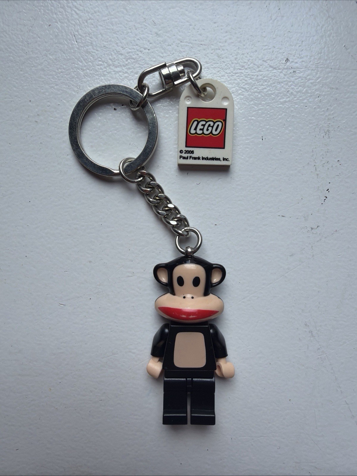 Vintage 2006 PAUL FRANK JULIUS Monkey LEGO Keychain In LEGO CASE NBO