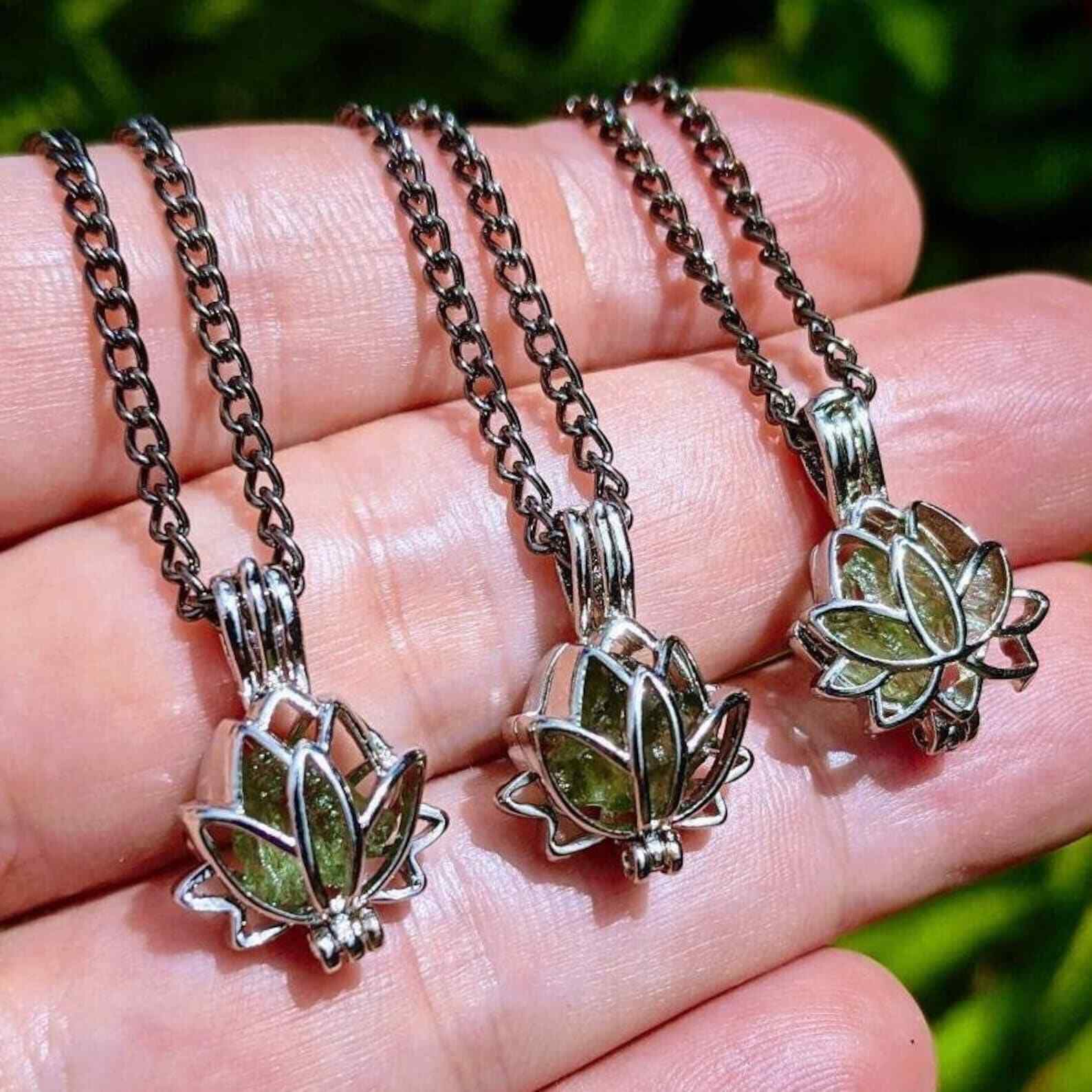Moldavite / Moldavite Pendant / Moldavite Necklace / Moldavite Jewelry / Genuine