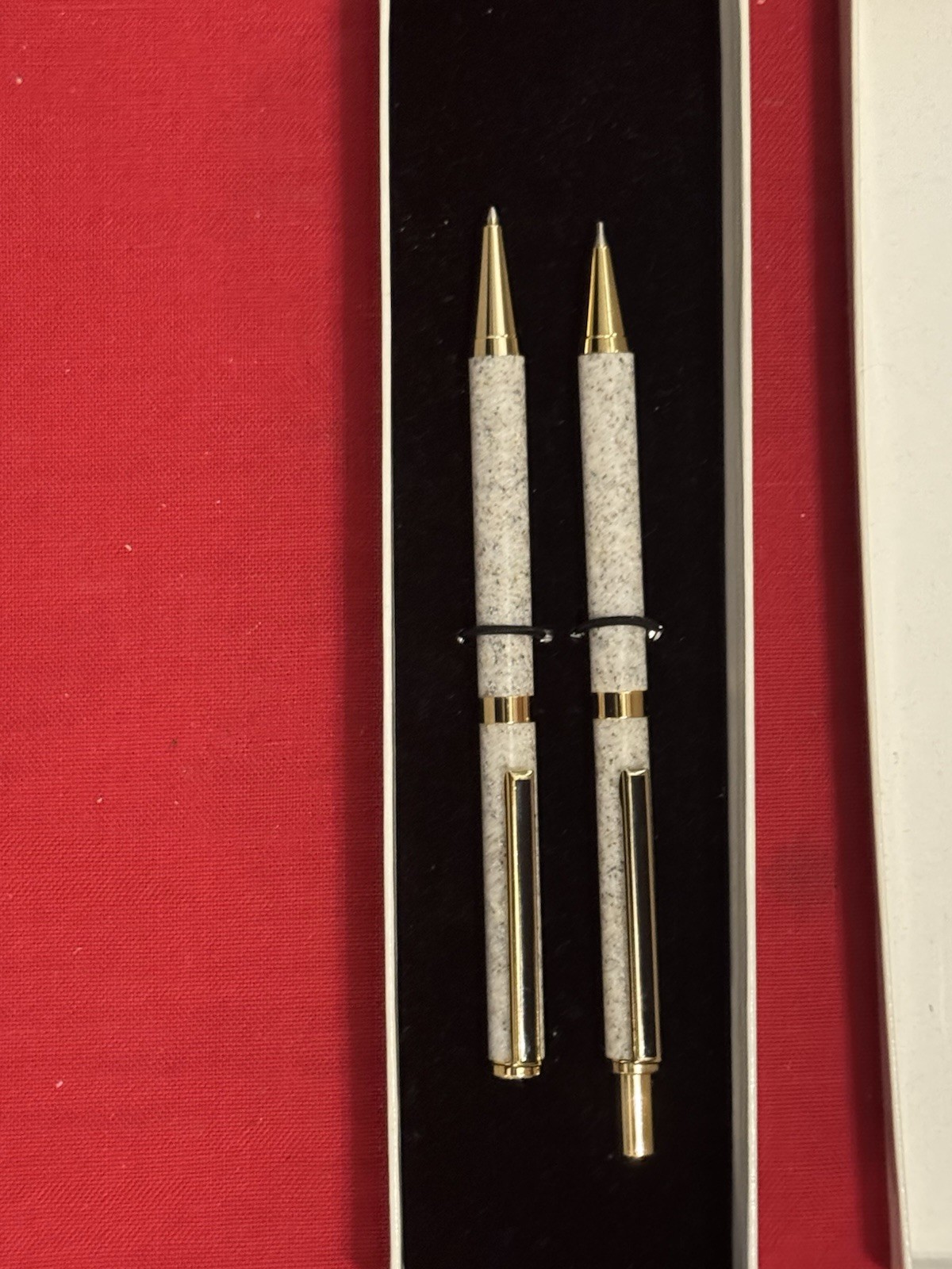 Vintage Ye Olde Hampshire Quillworks Rollerball & Mechanical Pencil Set w/Box