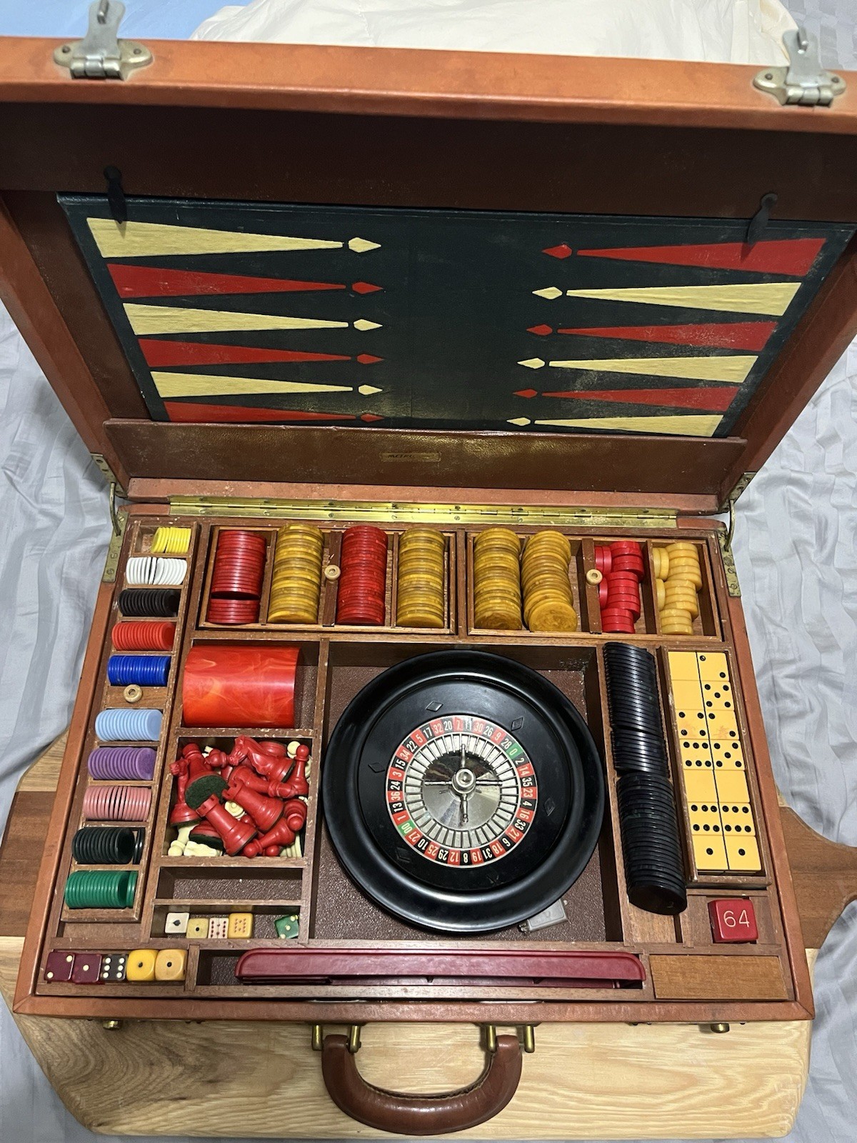 Vintage Metro Games Casino Set 