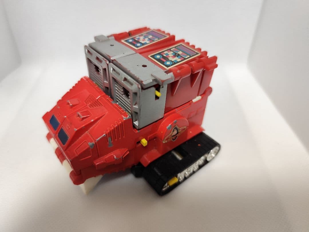 Legendary Giant Ideon Chogokin TOMY toy figure, used with scratches