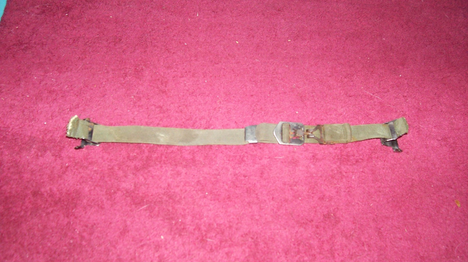 VIETNAM ERA  CHIN STRAP FOR M 1 COMBAT STEEL HELMET BALL & CATCH USED