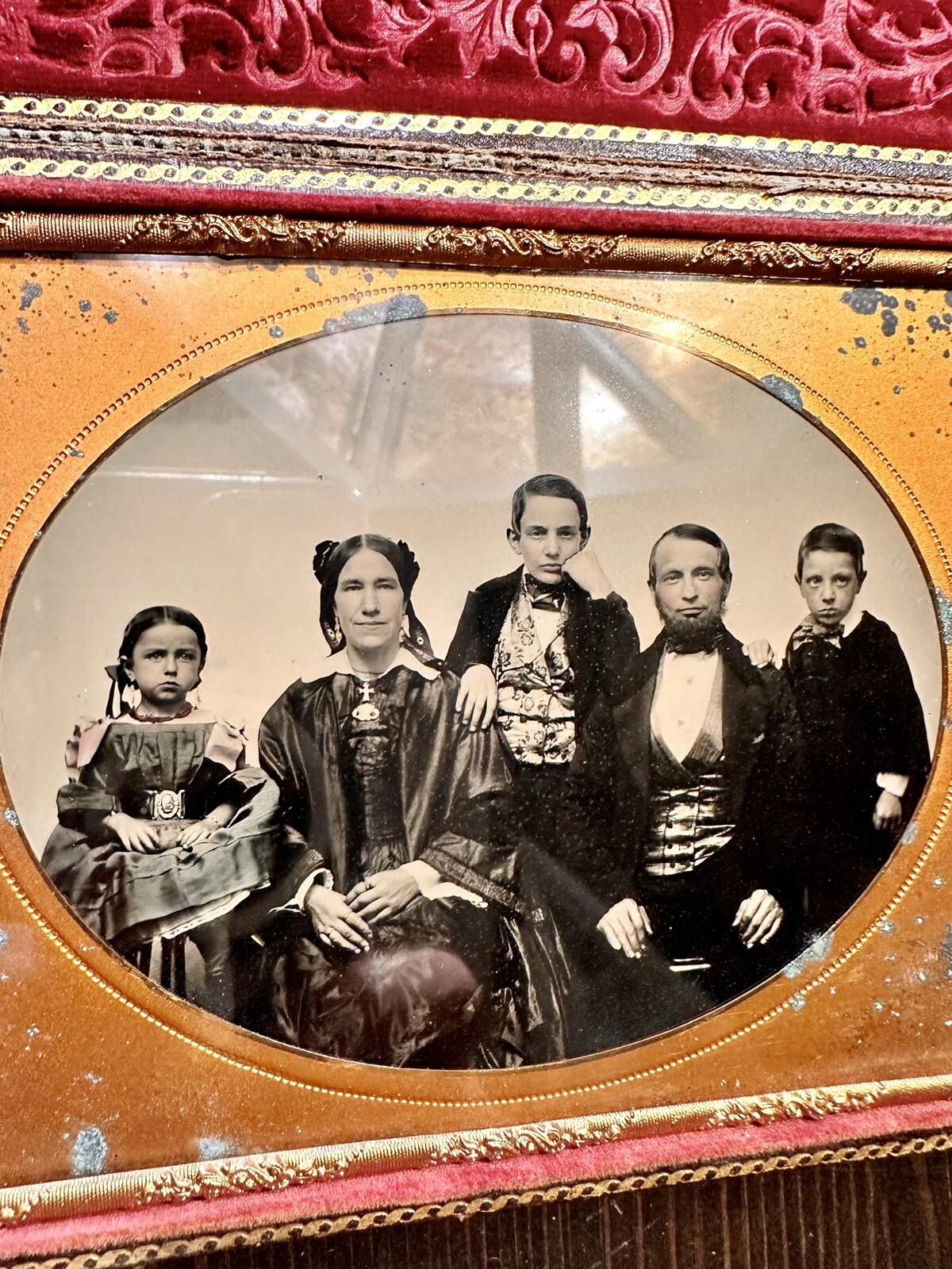 1850s Ambrotype Photo Victorian Family Mom Dad Children Painted Gold Jewelry