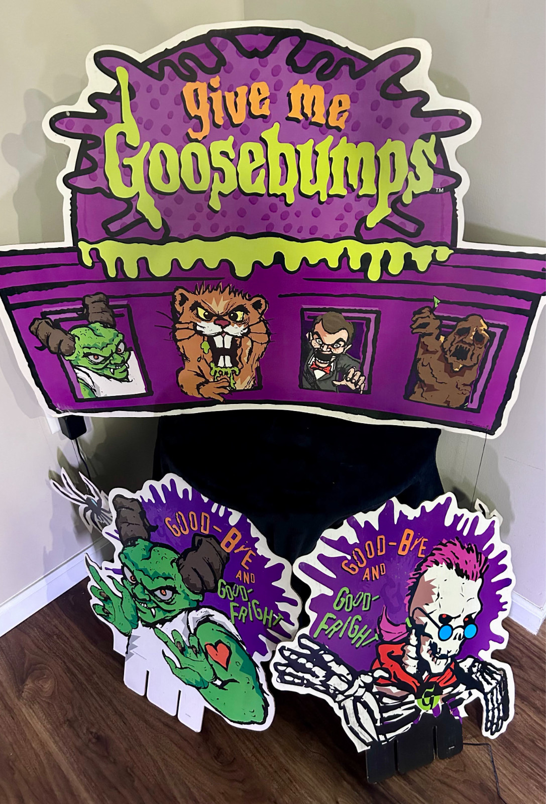 RARE 1996 3 Piece Goosebumps Display Sign Set Target Stores RL Stine Scholastic