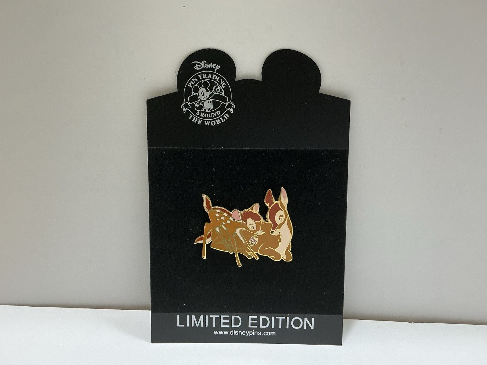 Disney Store-Bambi And Mother Pin-Mothers Day 2007 New On Card