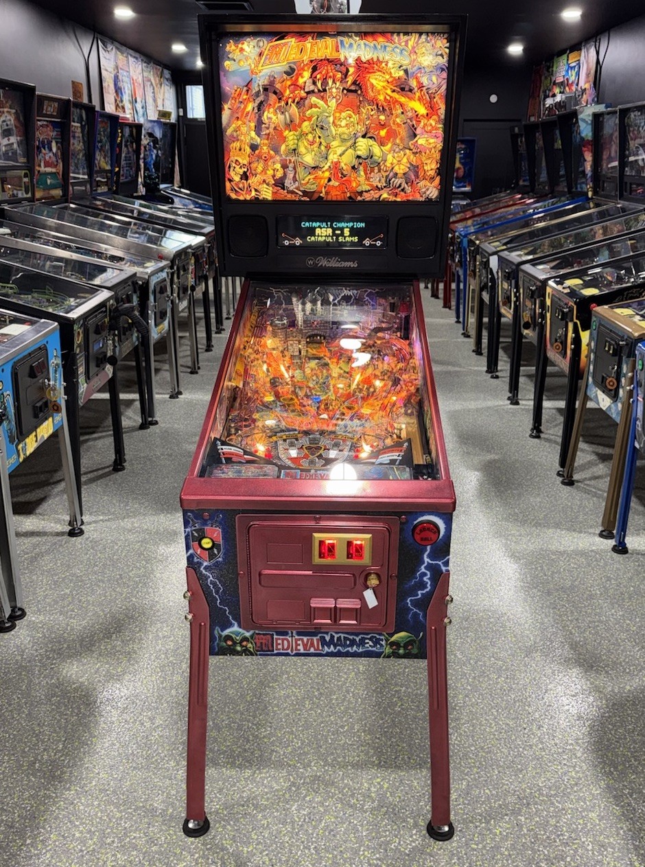 Medieval Madness Pinball Machine Williams 1997 Orange County Pinballs 