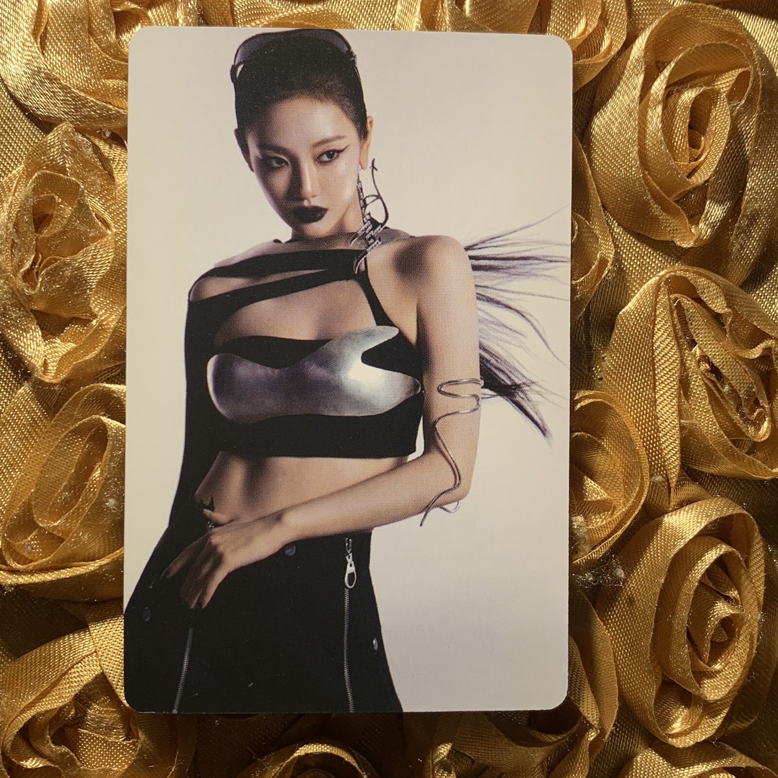 Ningning AESPA Future Whiplash Girl K-POP Photo Card Models Silver