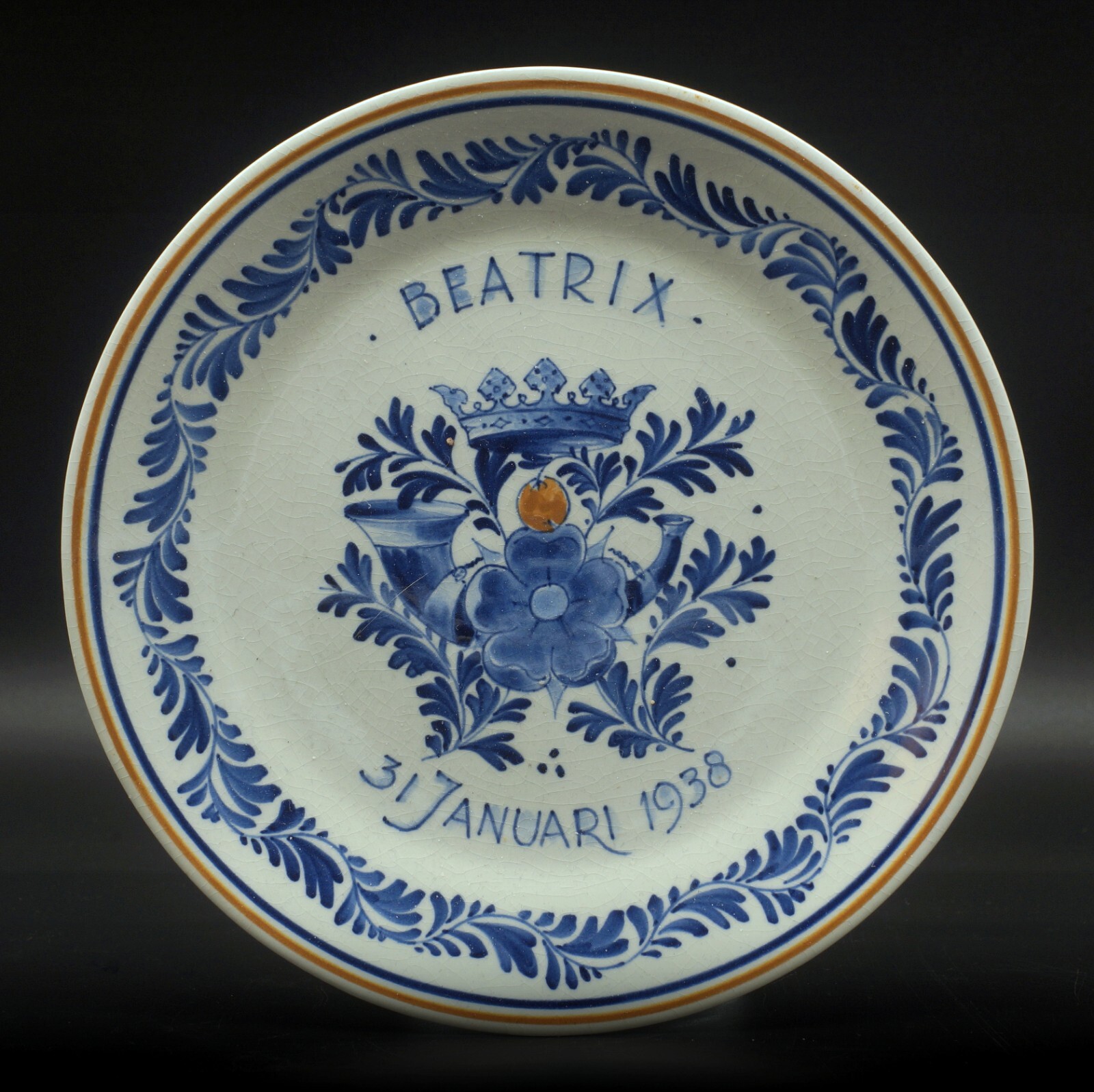 A PERFECT  Porceleyne Fles blue & white Dutch Royalty Delft plate Beatrix 1938