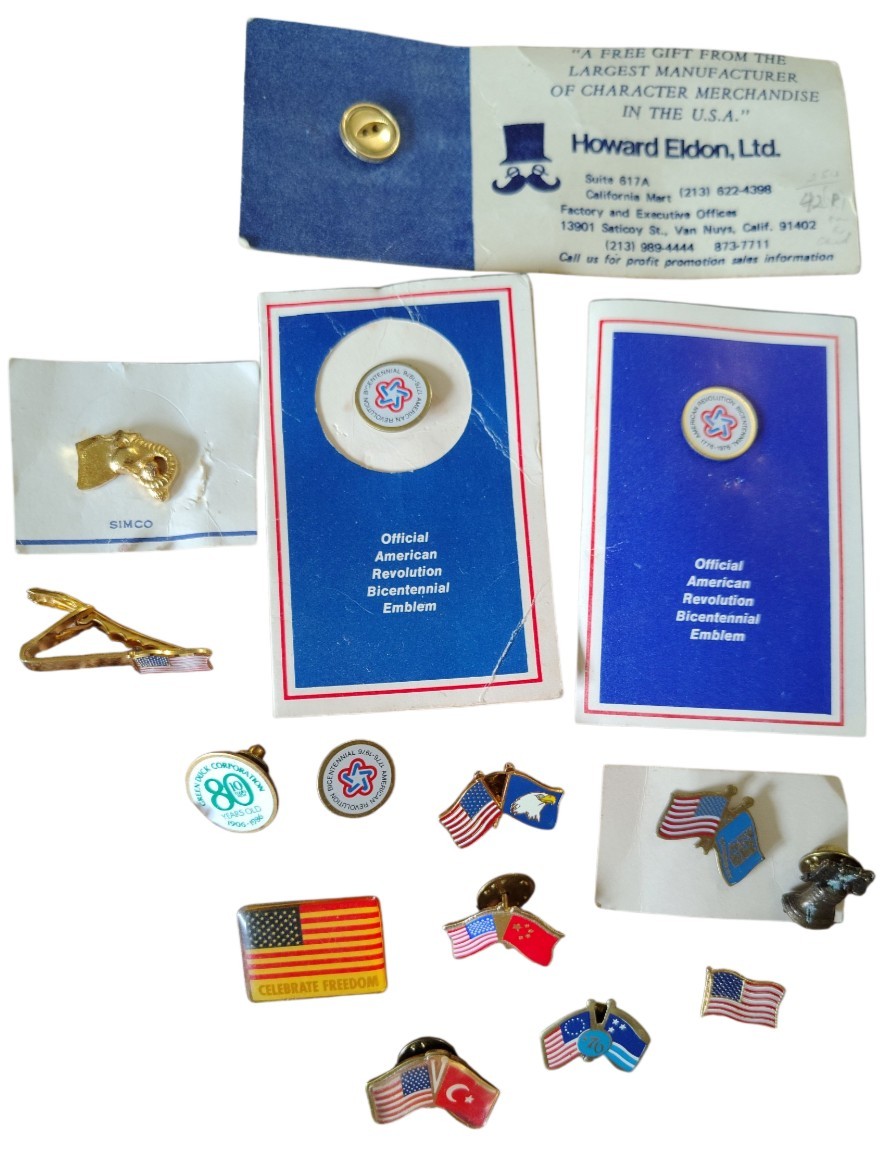 14 Vintage Patriotic Pin Lot Bicentennial 1776-1976 American Flag Eagle Tie Clip