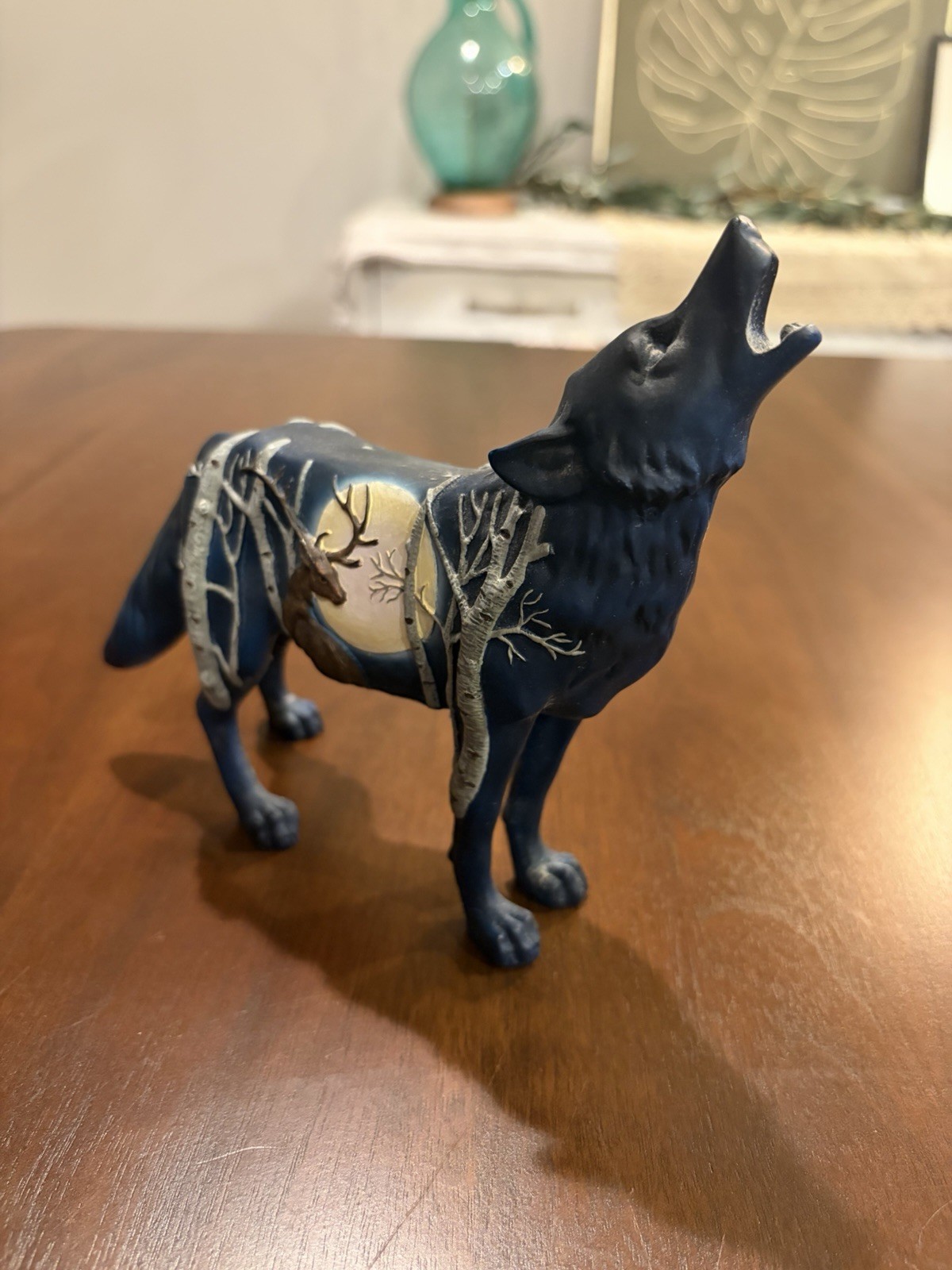 Call Of The Wolf Figurine - Birch And Buck Wolf - Westland