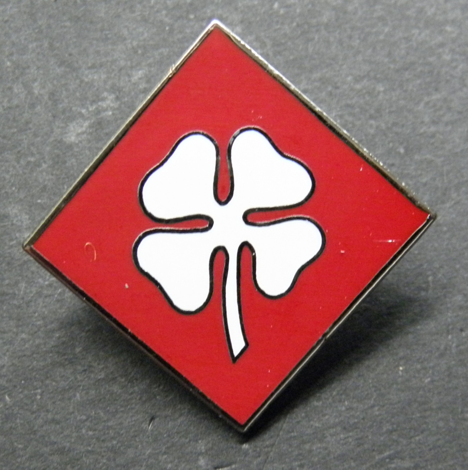 FOURTH 4th ARMY US MILITARY LAPEL PIN BADGE 1 INCH WWII
