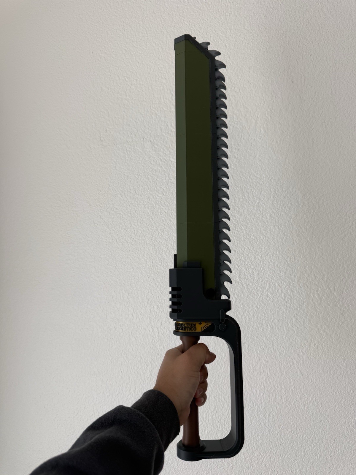 Warhammer 40k Chainsword prop Full Color