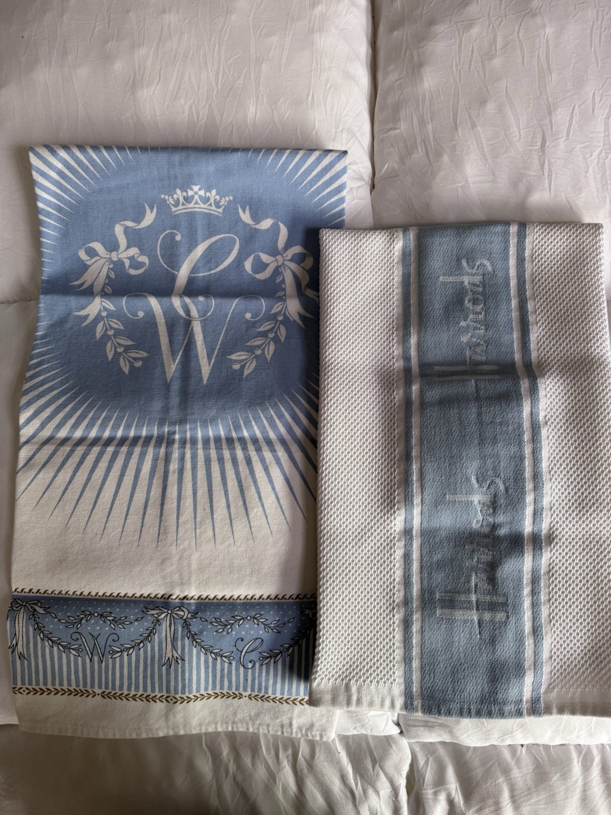 Set/2 ROYAL WEDDING Blue & White TEA TOWEL WILL & KATE  2011 + HARROD’S Towel