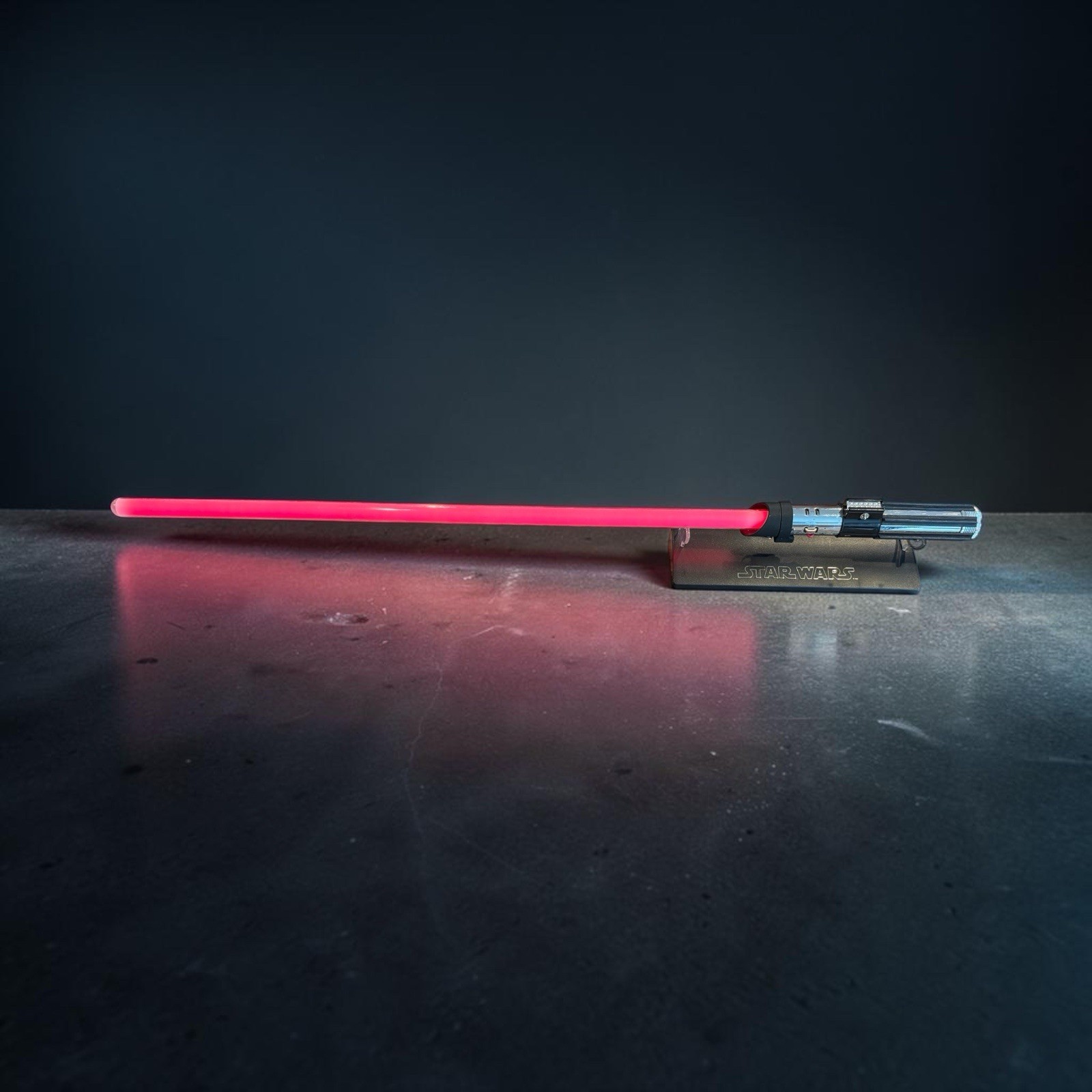 Master Replicas Star Wars Darth Vader Force FX Lightsaber 2005 Stand - Works
