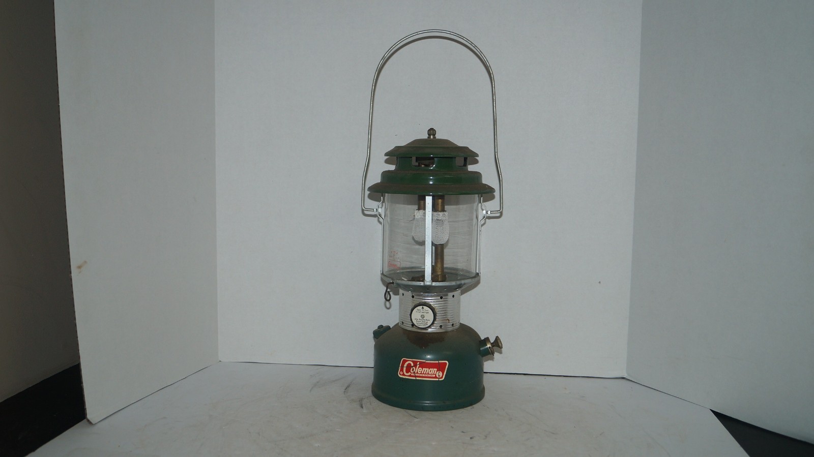 Vintage 1966 Coleman Model 220F Lantern Double Mantle Wichita Kansas USA