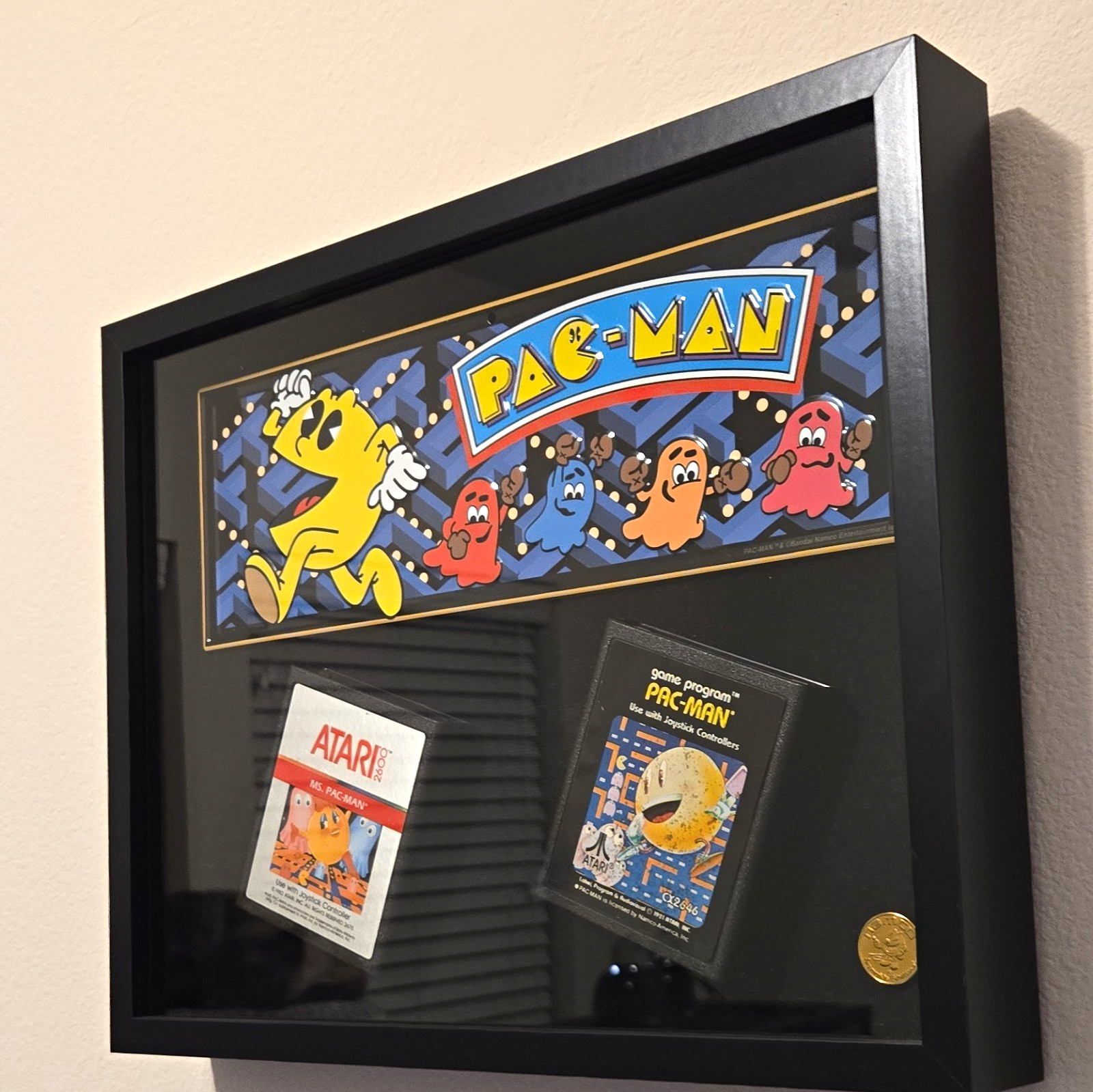 Atari Pac-Man Shadow Box Frame  2600 Ms. Pac-Man Arcade Coin