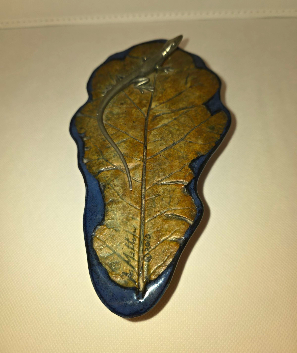 Signed Handmade Small Leaf-Shaped Ceramic Wall Pocket w/ Metal Lizard