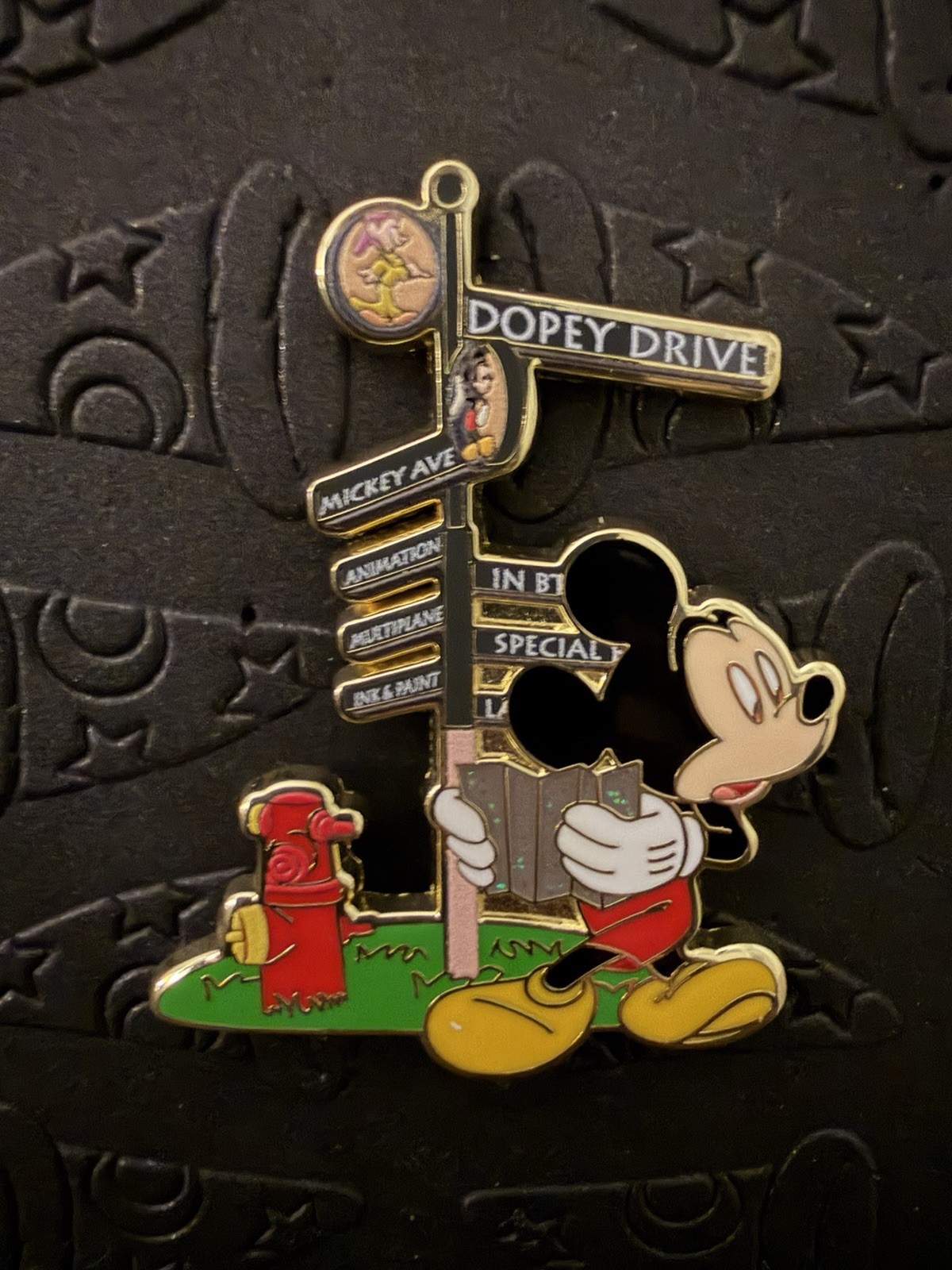 Mickey Mouse Dopey Drive Studio Lot Sign Pin DEC TWDS Burbank Cast Member 2026