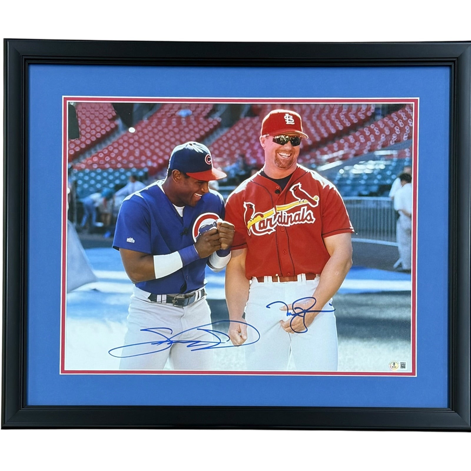 Sammy Sosa And Mark McGwire Autographed 1998 Home Run Chase Deluxe Framed 16x20