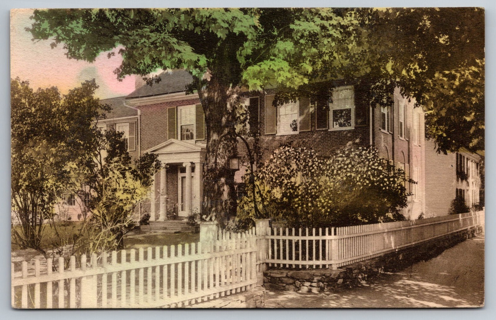 Pratt Residence. Hand Colored 1936 Woodstock, Vermont Postcard
