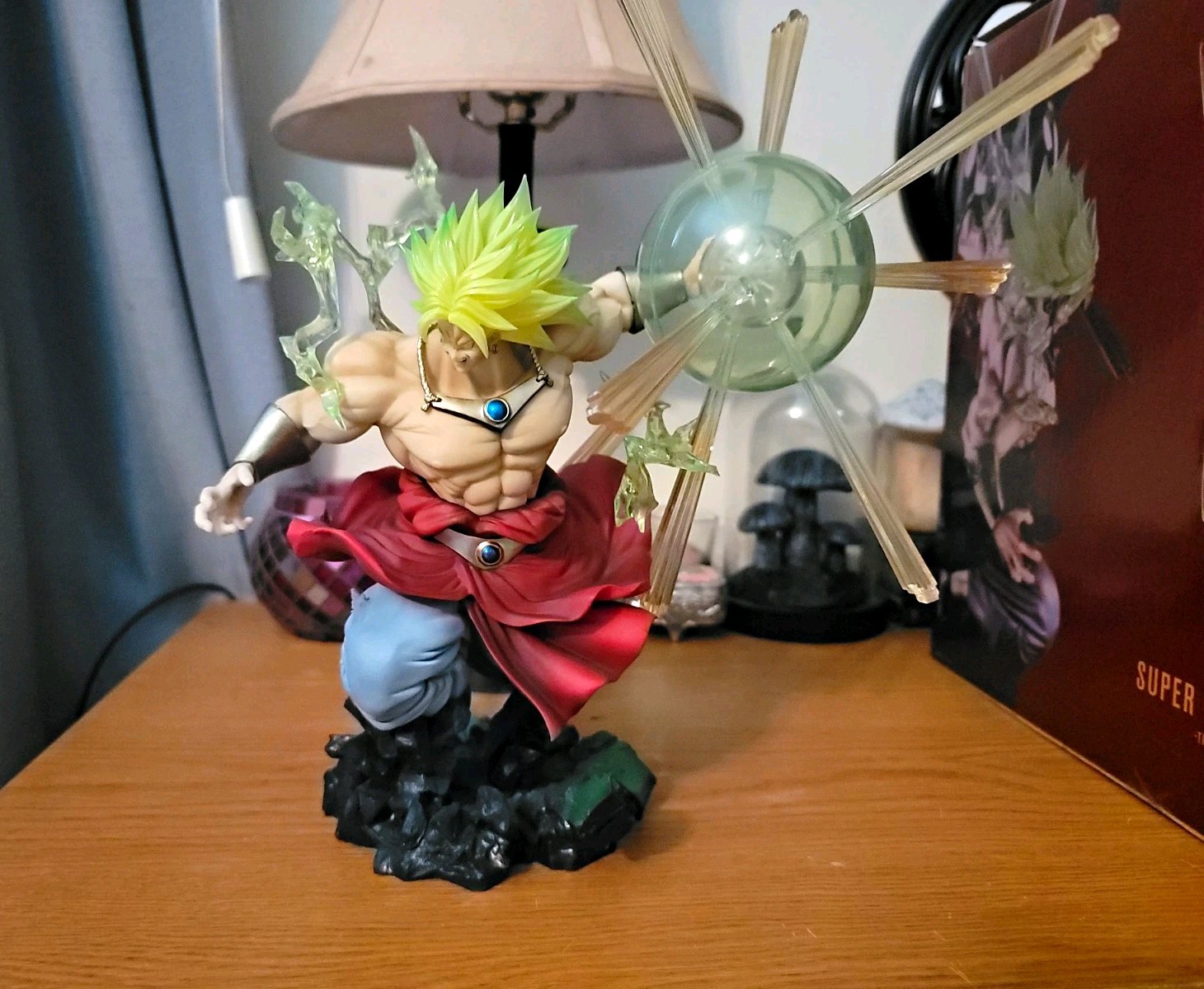 Bandai Figuarts ZERO Dragon Ball Z Super Saiyan Broly The Burning Battles