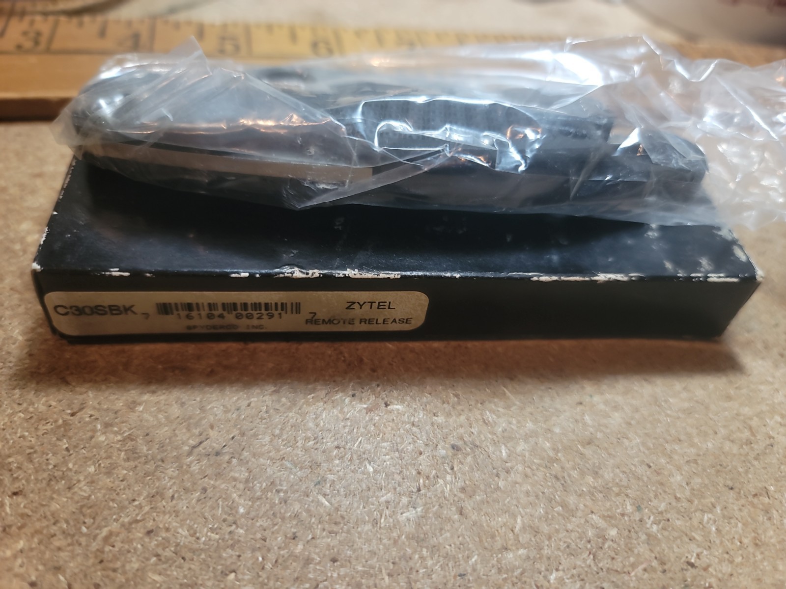 Spyderco C30SBK Folding Knife Japan NOS