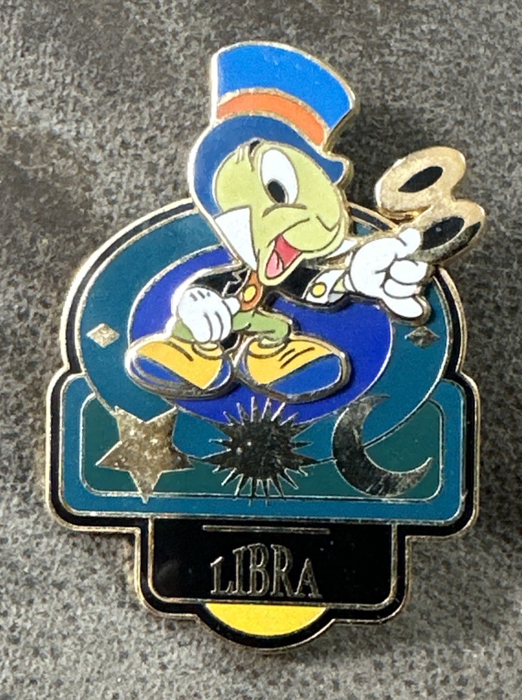 2002 Walt Disney World Signs of the Zodiac Libra October Jiminy Cricket Pin