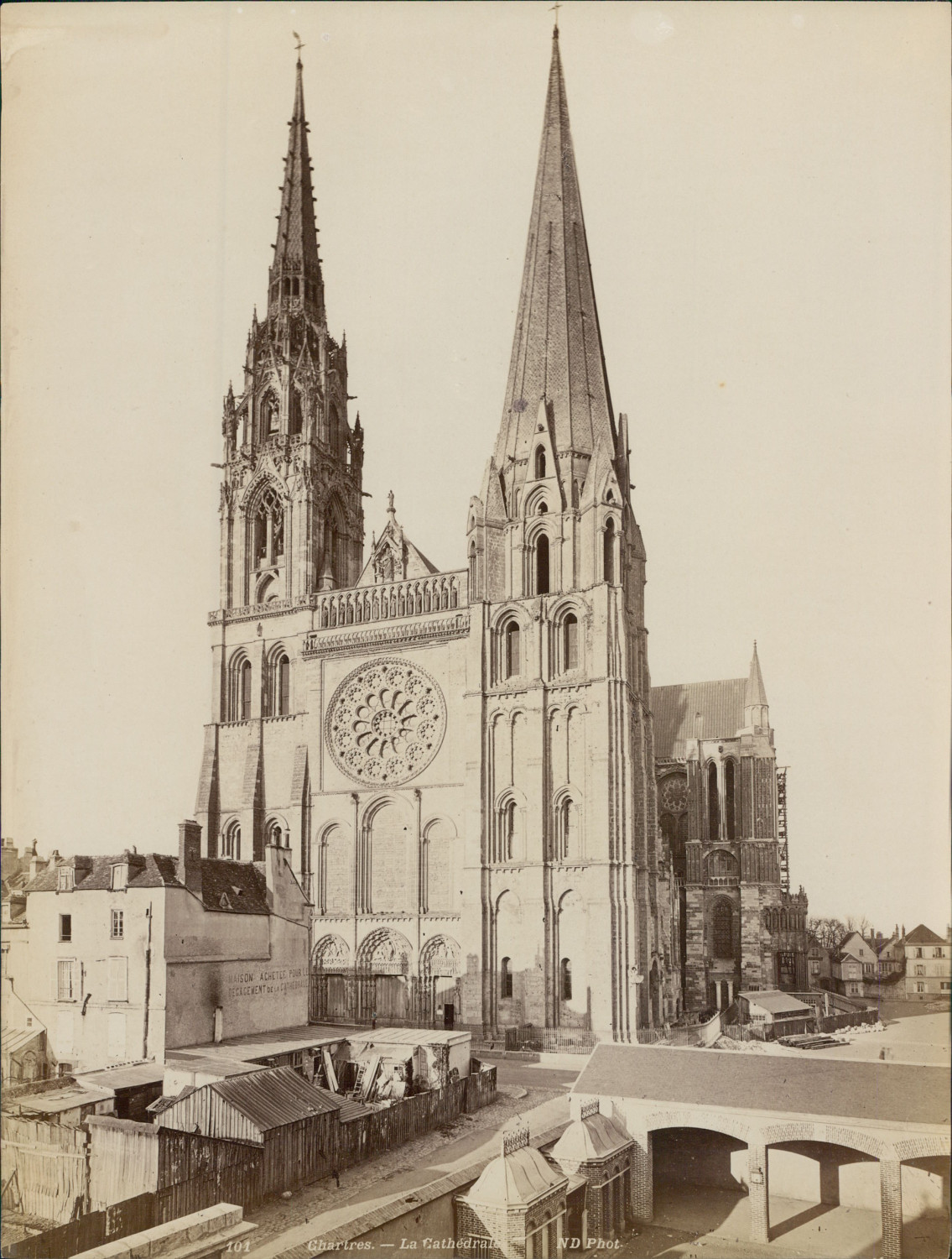 ND. France, Chartres, la cathédrale vintage albumen print. Albumen Print 