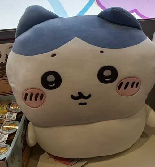 MINISO Chiikawa Hachiware Large Plush Toy 48cm
