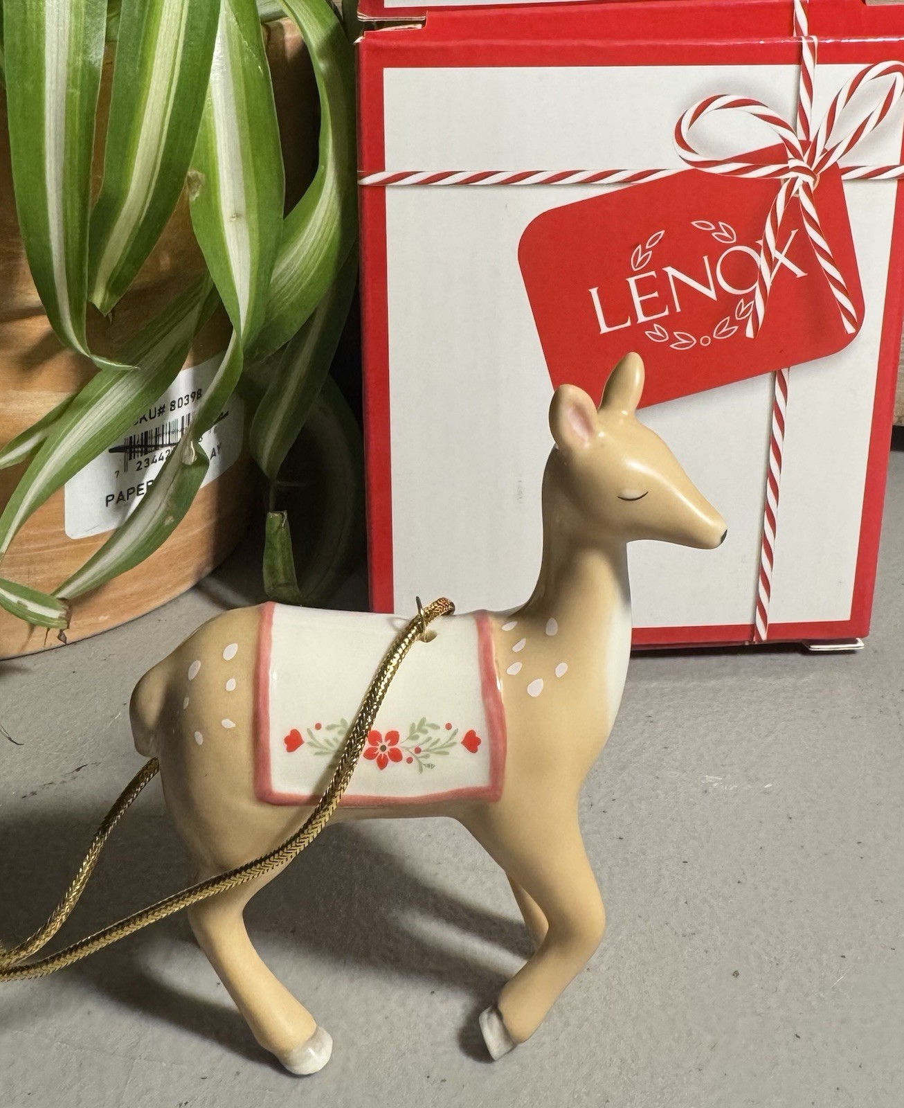 Vintage 1989 Lenox Fine Porcelain Nostalgic Reindeer Fawn Figurine w/Box