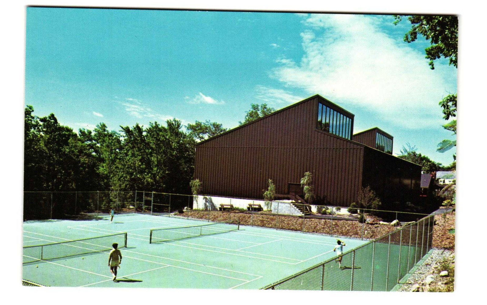 Indoor Sports pavilion at Strickland\'s Mountain Inn Mount Pocono PA VTG postcard