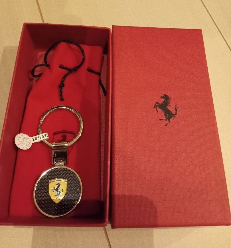 Ferrari Keychain Carbon Design, New Unused with Box and Bag