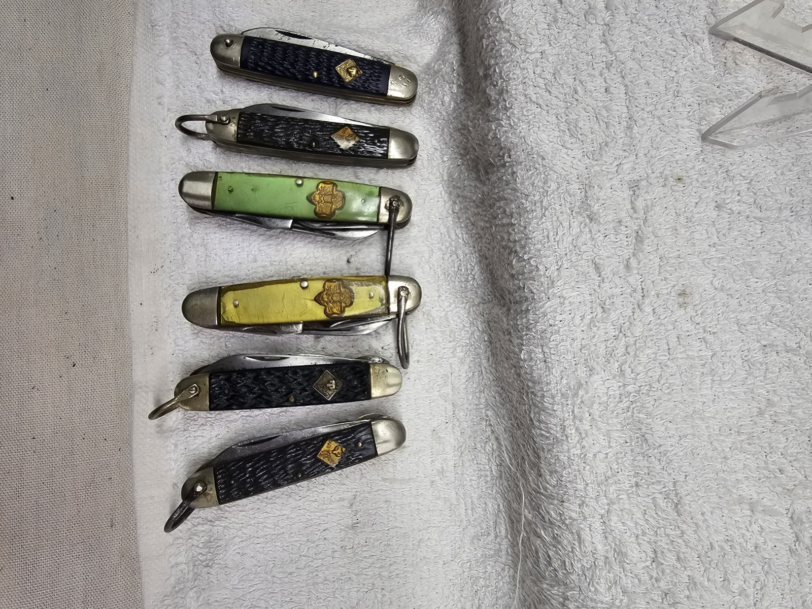 Lot of 6 vintage Boy7Girl scout knives