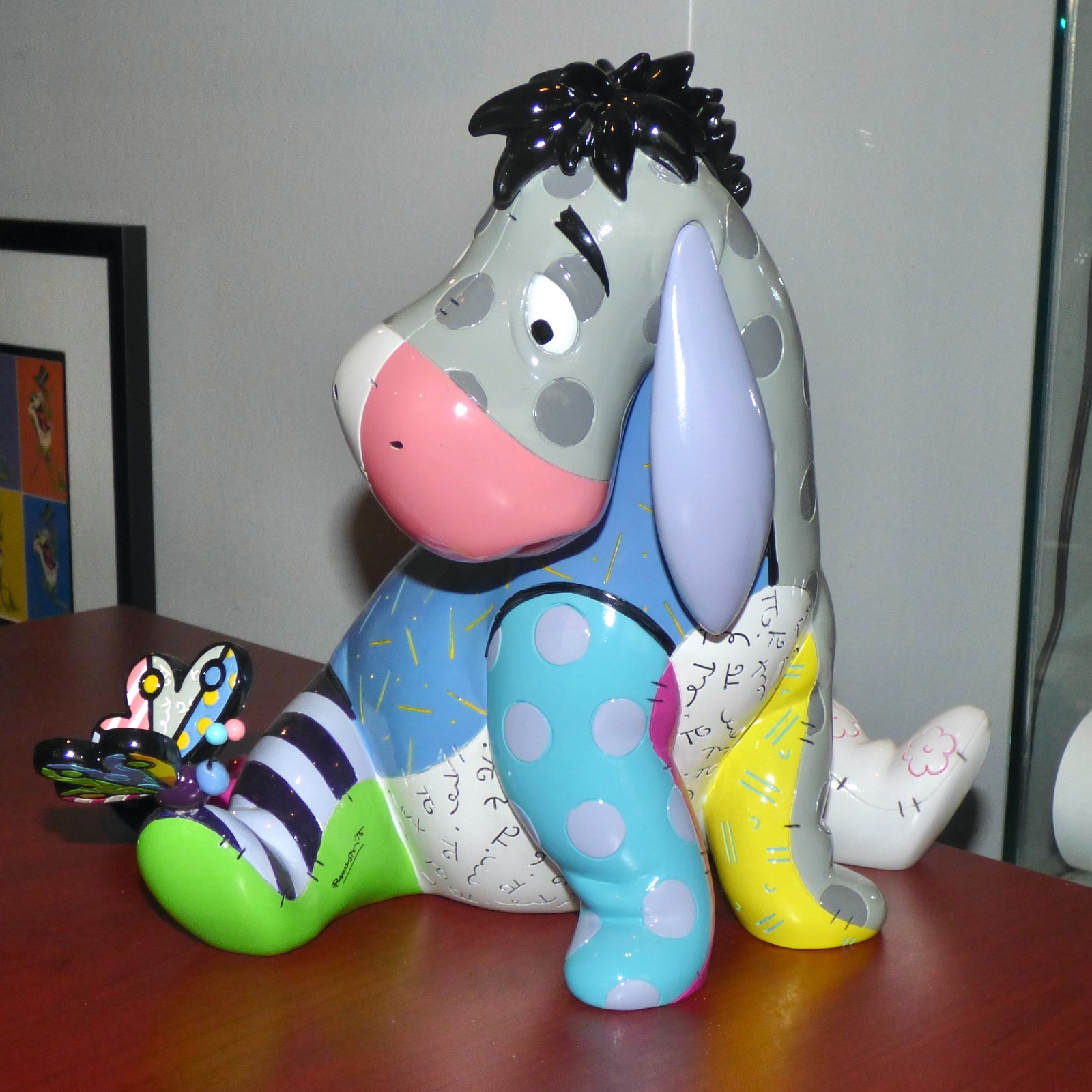 WALT DISNEY WINNIE THE POOH EEYORE BIG FIGURINE BY ROMERO BRITTO CIB