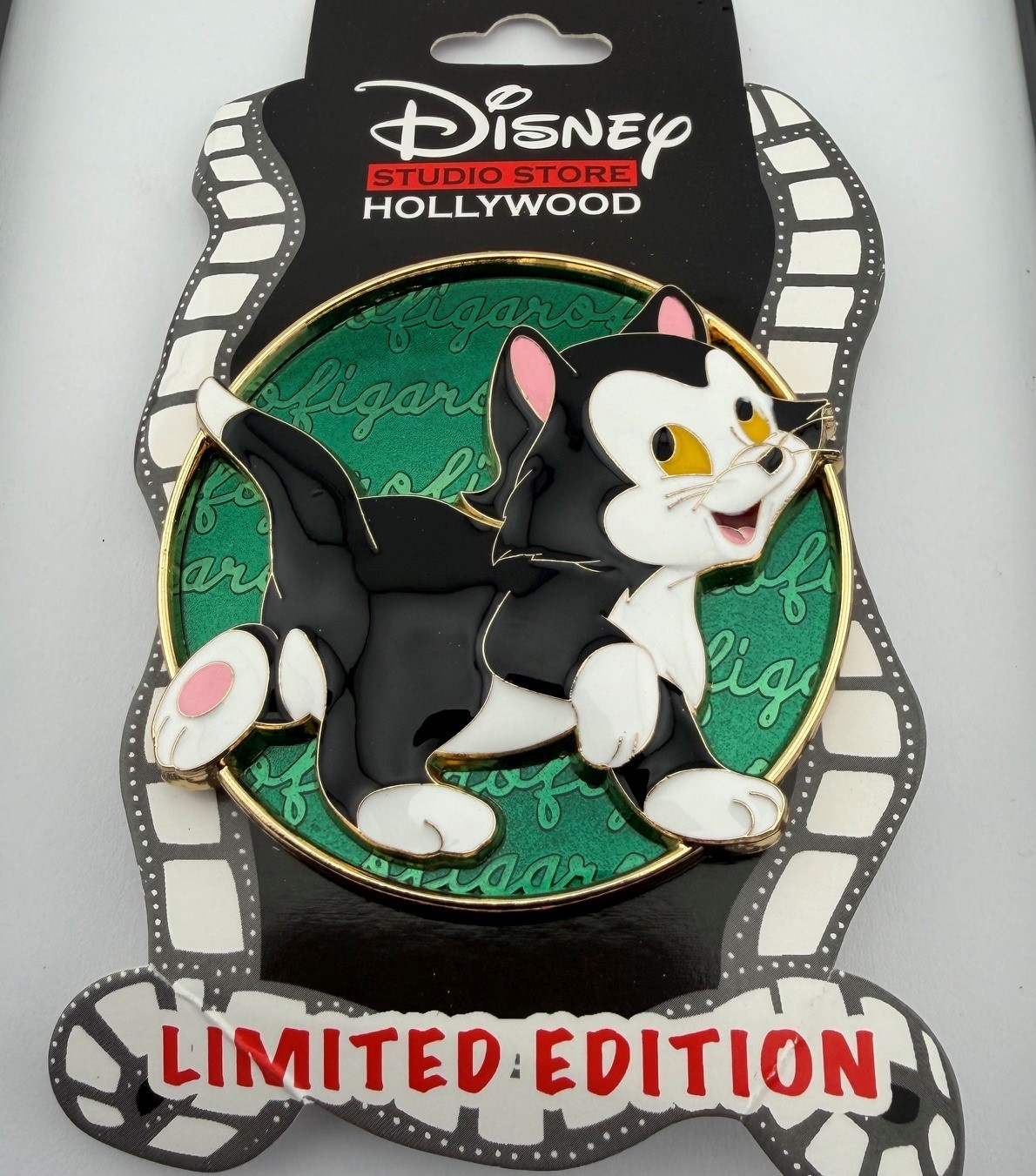 Disney DSSH - Figaro - Pinocchio - Cursive Cutie Pin LE 400