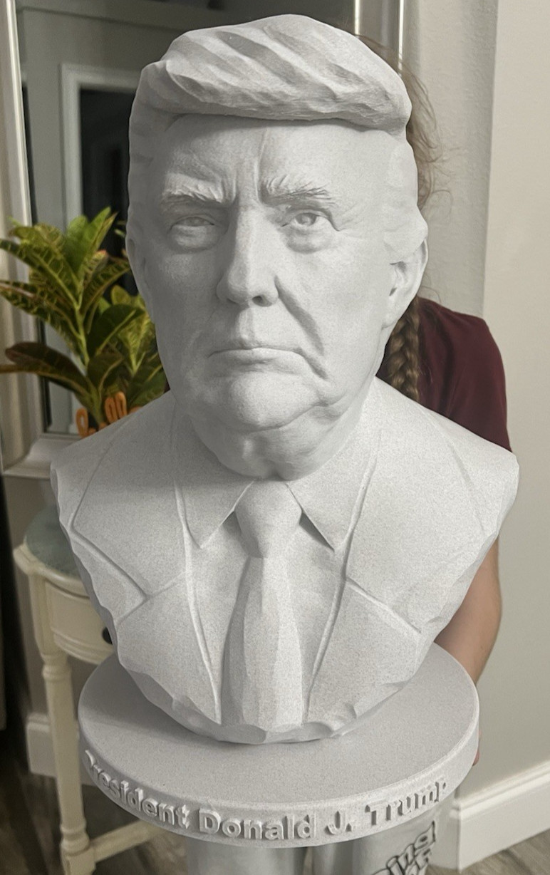 Huge 478mm Donald Trump Bust – One-of-a-Kind Statue with Upgraded Name on Base