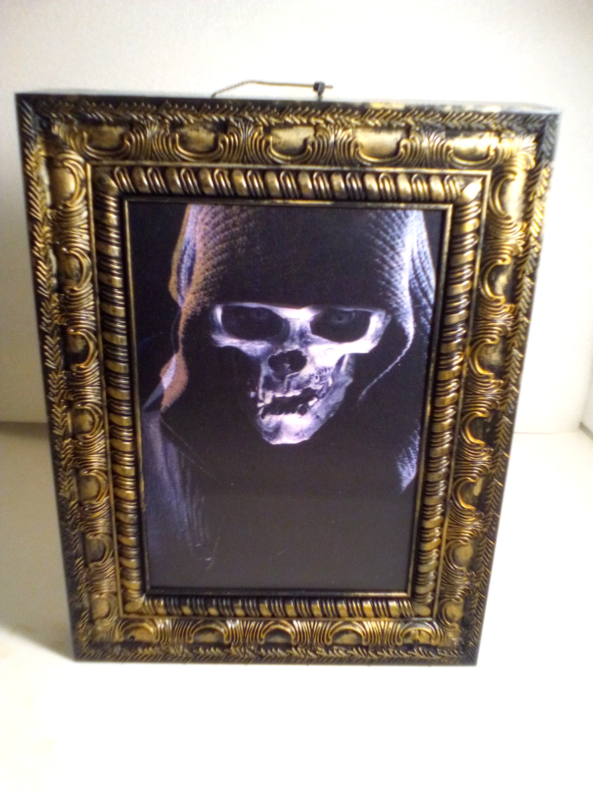 Grim Reaper Talking Lighted Wall Shadow Box Halloween Decoration 12'' x 9 1/2''